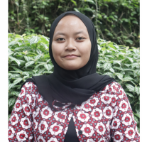 Tia Setiawati_